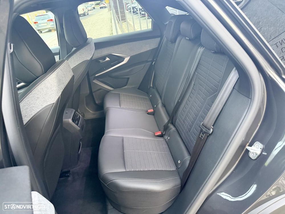 Peugeot 3008 1.2 Hybrid Allure Pack e-DCS6 - 6