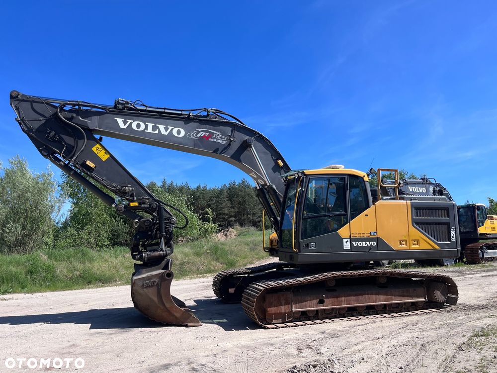 Volvo EC250EL - 1