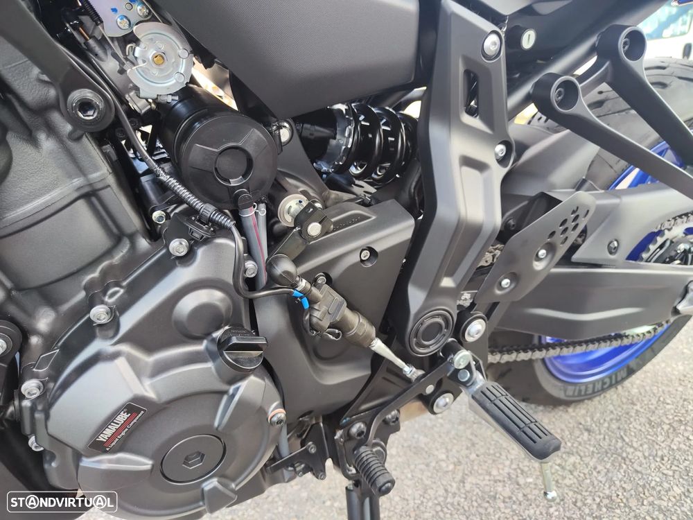 Yamaha MT-07 - 7