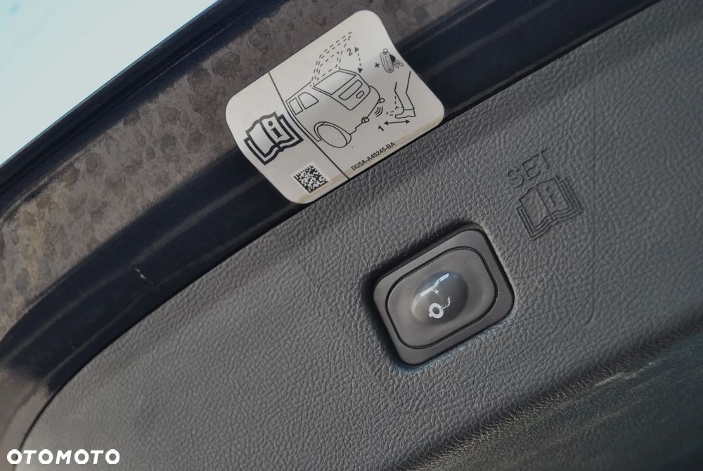 Ford Edge - 15