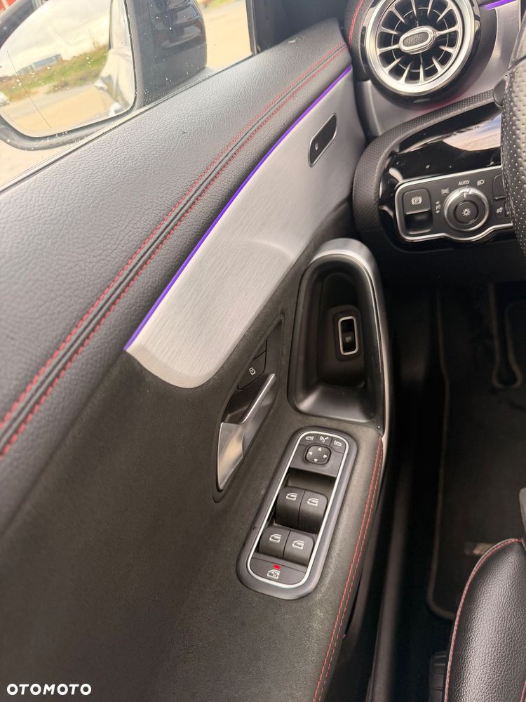 Mercedes-Benz CLA - 18
