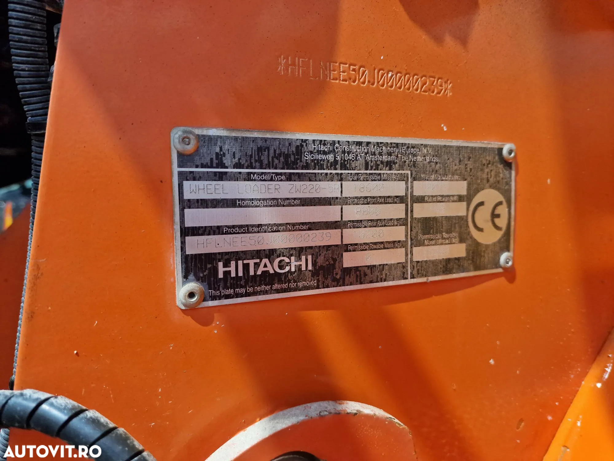 Hitachi ZW220, 8.453h, cupa 3,5mc, 2 Anv NOI, Gresare automata, Cantar, Camera spate, 18,6t, STARE FOARTE BUNA-PROMOTIE 74900 EUR+Tva - 23