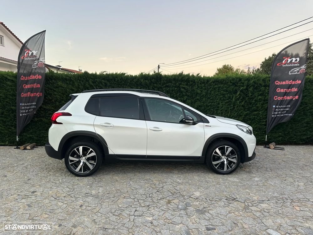 Peugeot 2008 1.2 PureTech GT Line - 4