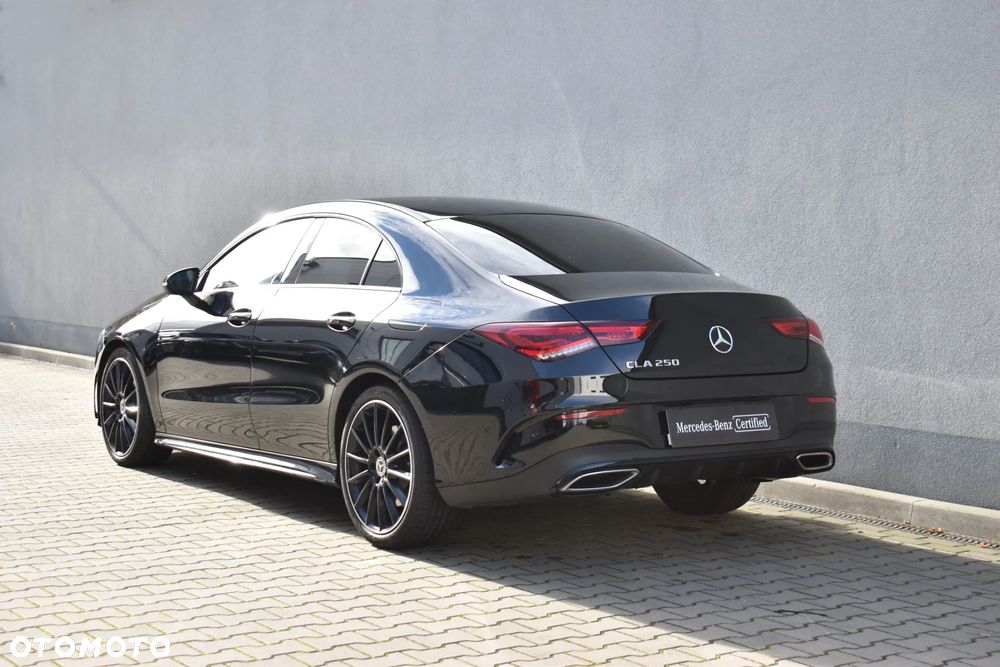 Mercedes-Benz CLA 250 AMG Line 7G-DCT - 4