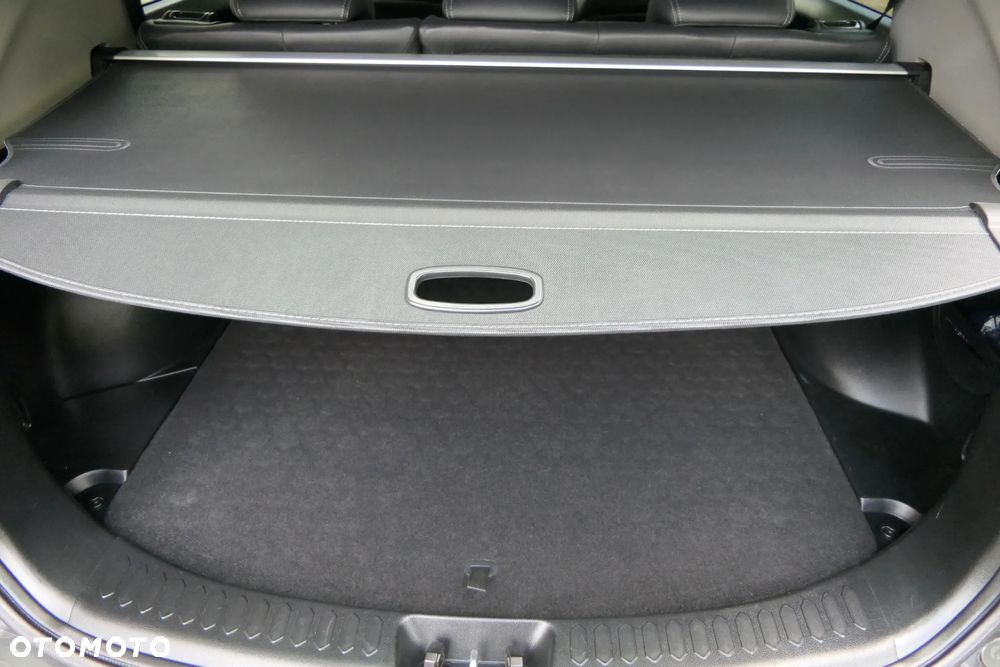 Kia Sportage 2.0 M - 23