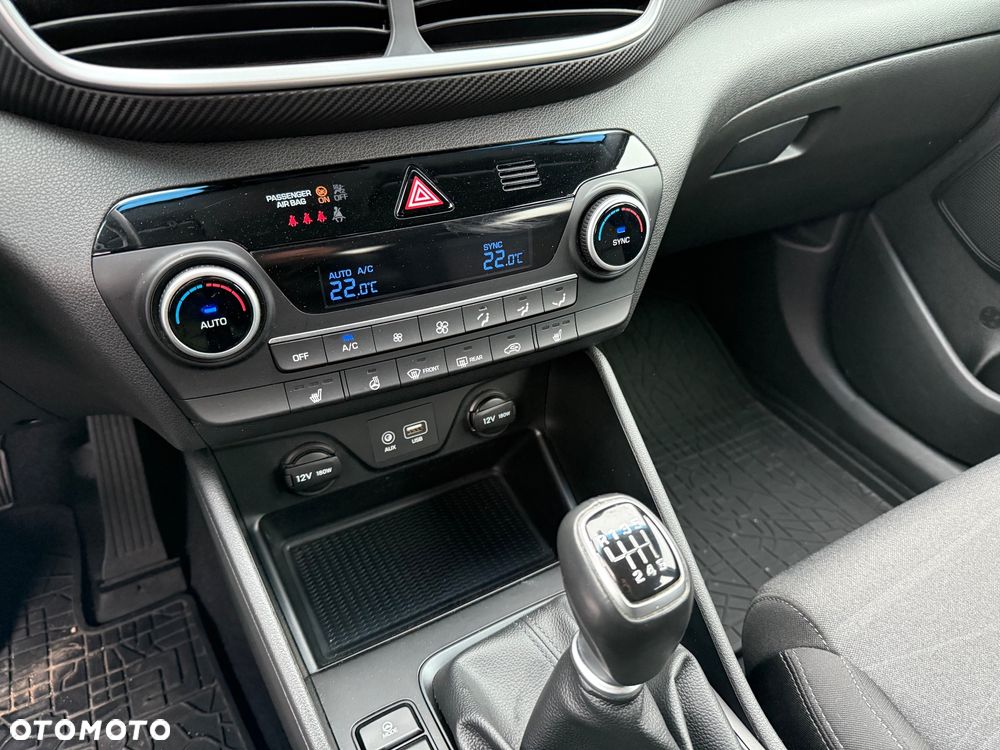 Hyundai Tucson blue 1.6 CRDi 4WD Premium - 15