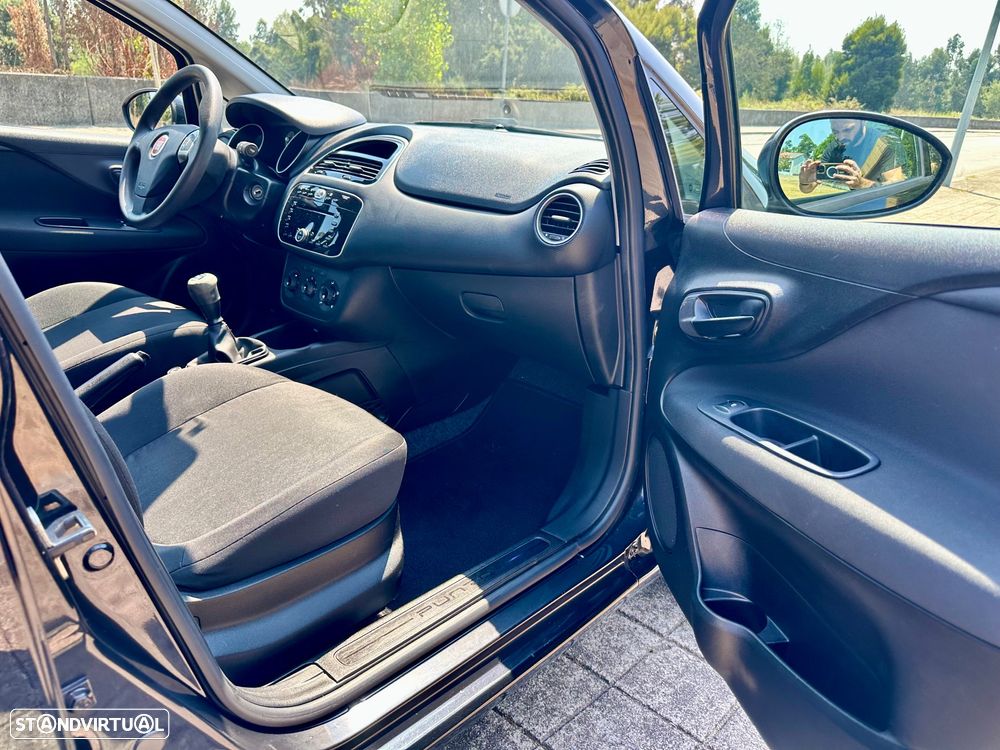 Fiat Punto Evo - 25