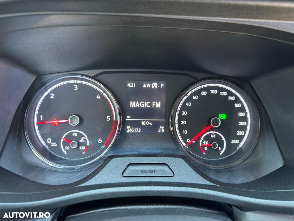 Volkswagen Caravelle 2.0 TDI 110 kW KR Comfortline DSG - 25