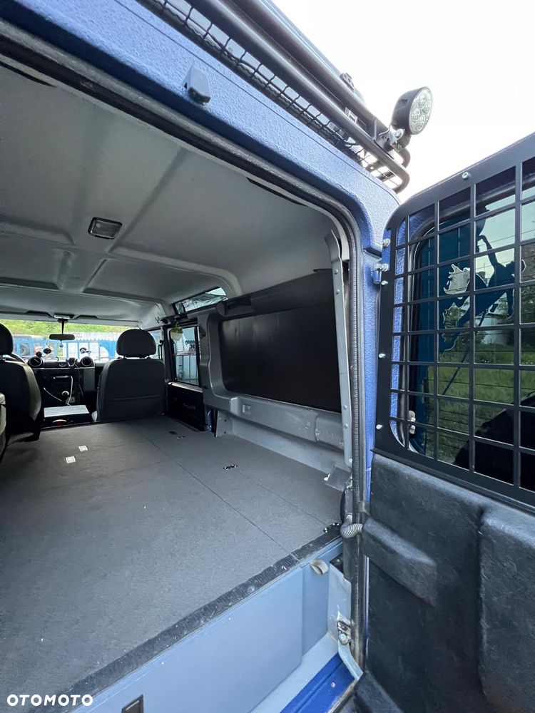 Land Rover Defender 110 DPF SE - 15