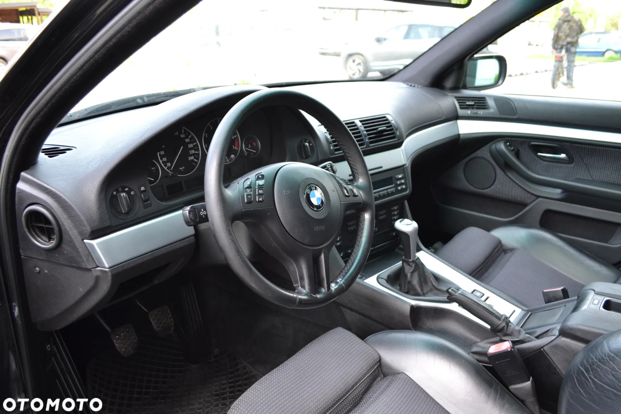 BMW Seria 5 525i - 17