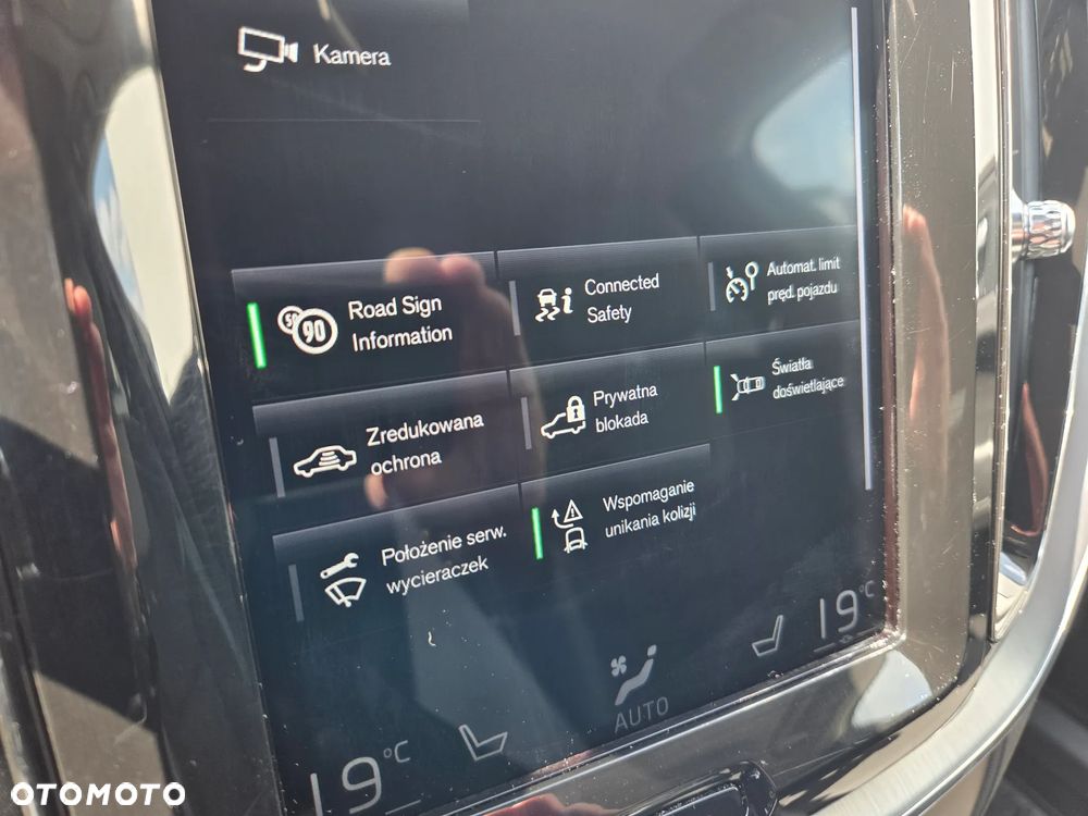 Volvo XC 60 D4 AWD Momentum - 20