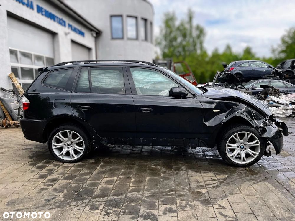 BMW X3 E83  3.0D 306D3 M pakiet black sapphire metallic na części - 6