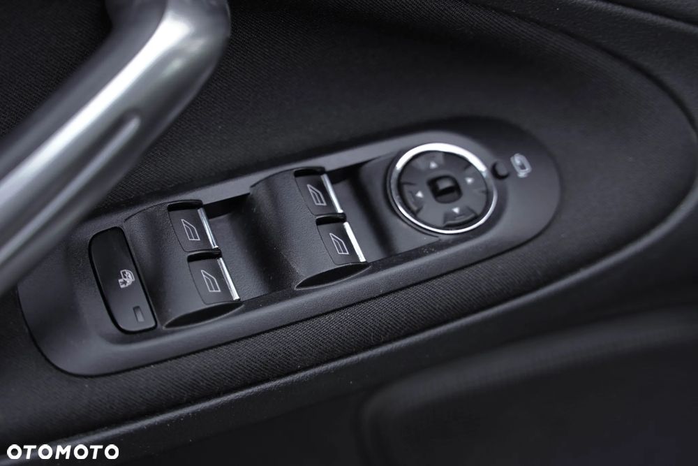 Ford S-Max 2.0 TDCi DPF Titanium - 13