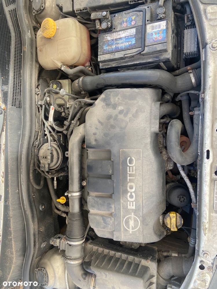 Opel Astra 1.3 CDTI - 7