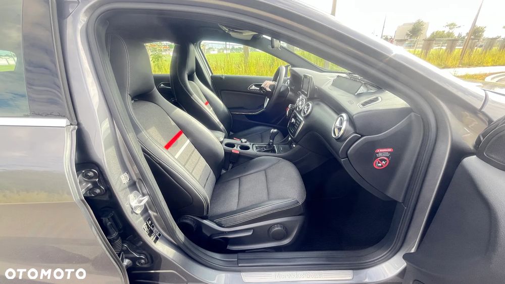Mercedes-Benz Klasa A 180 (BlueEFFICIENCY) Style - 17