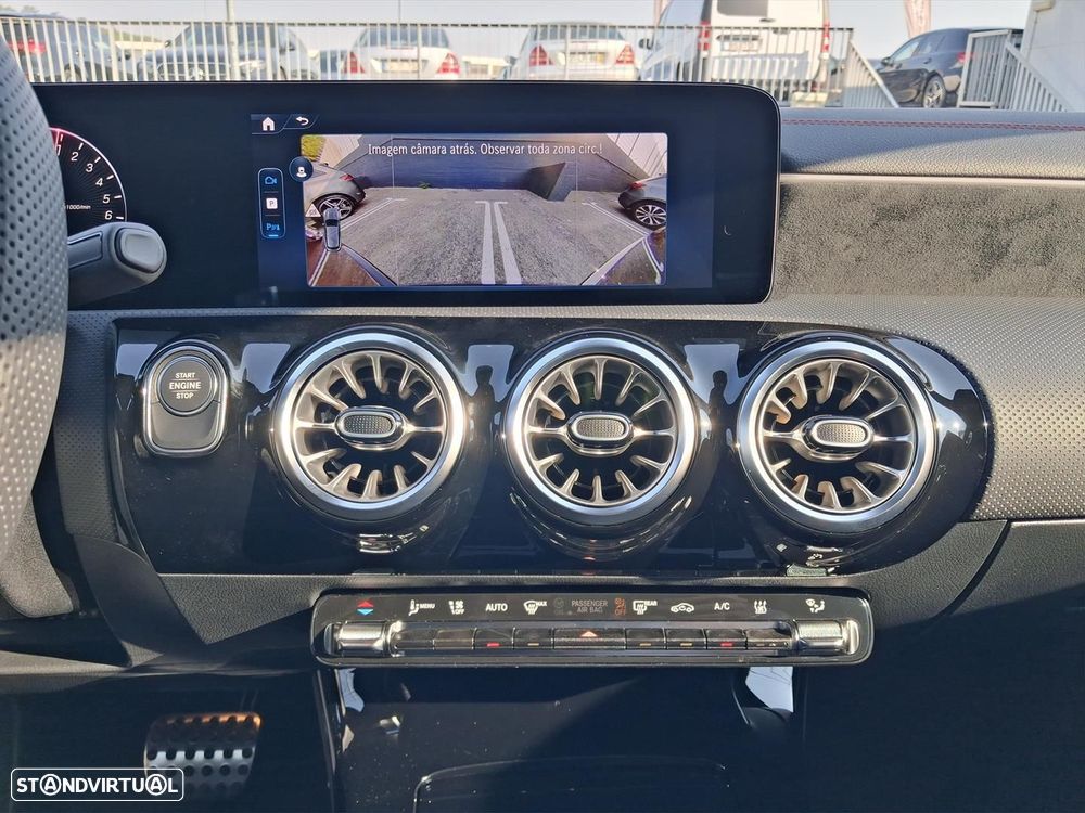 Mercedes-Benz CLA 250 e Shooting Brake AMG Line - 19