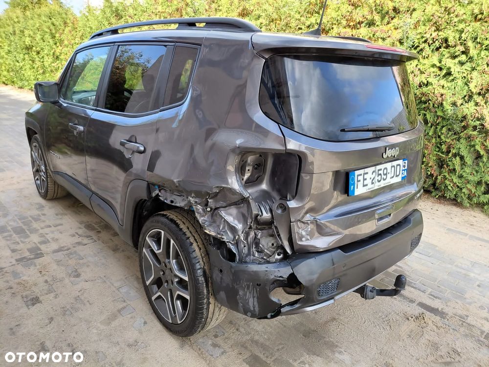 Jeep Renegade - 12