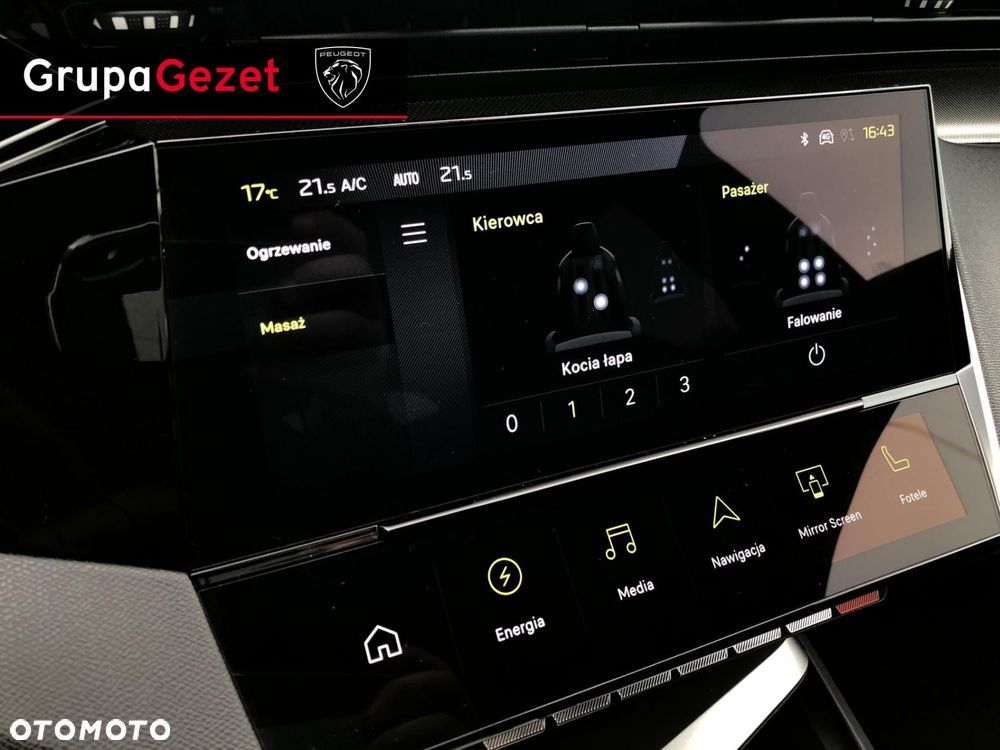 Peugeot 408 - 16