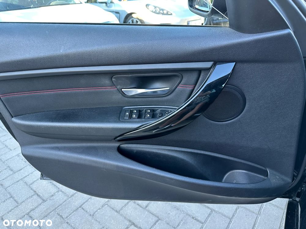 BMW Seria 3 - 18