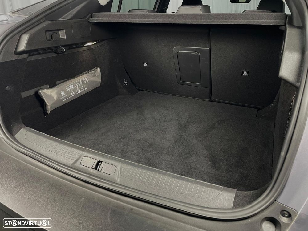 Peugeot 408 - 28