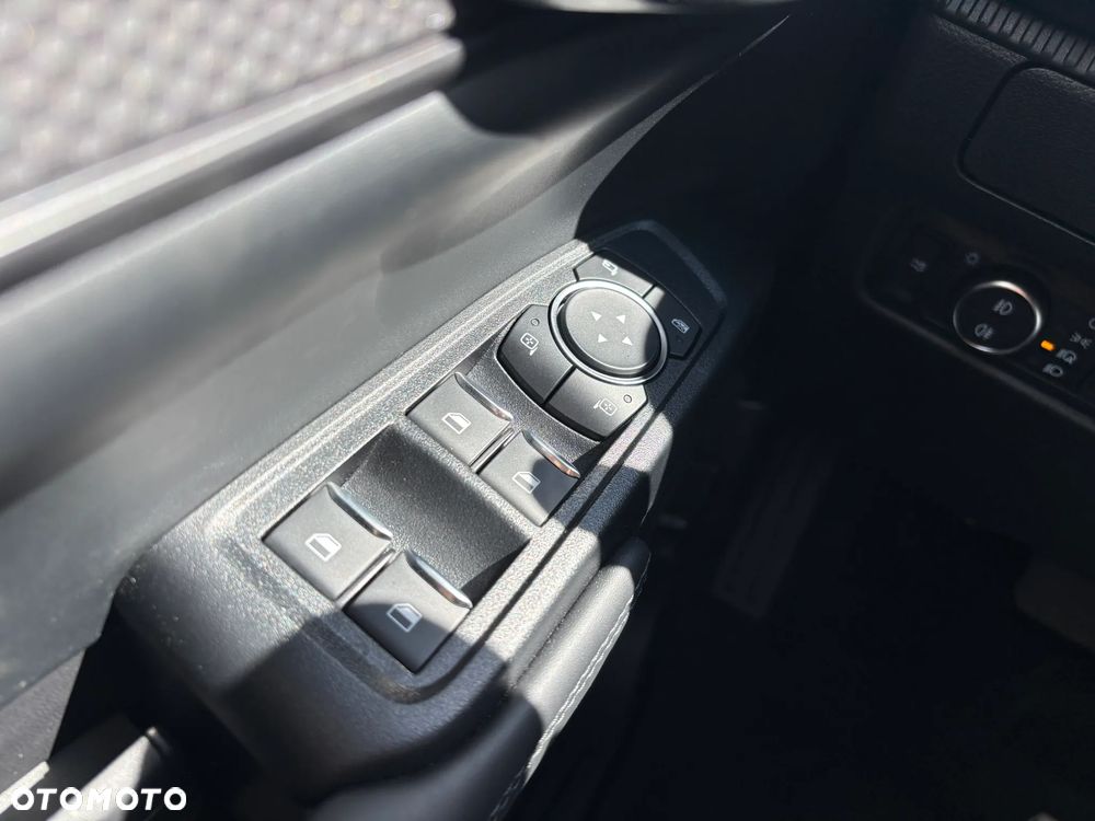 Ford Ranger Raptor - 20