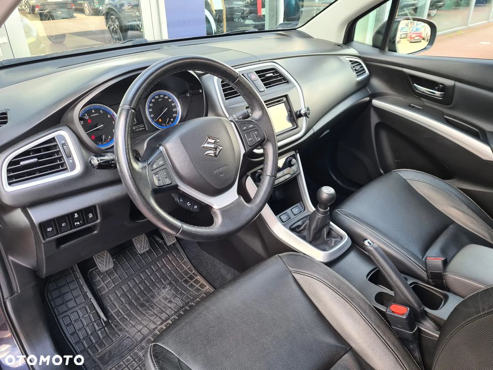 Suzuki SX4 1.6 Premium - 10