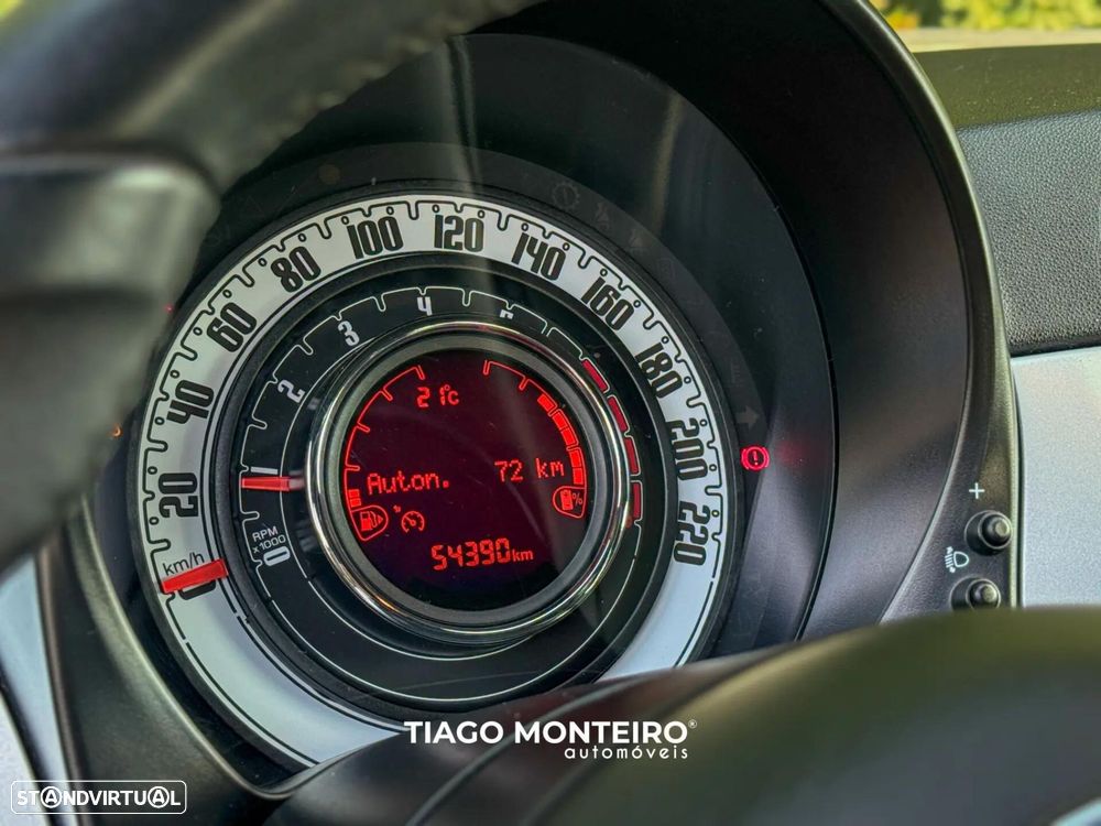 Fiat 500 1.0 Hybrid Connect - 38