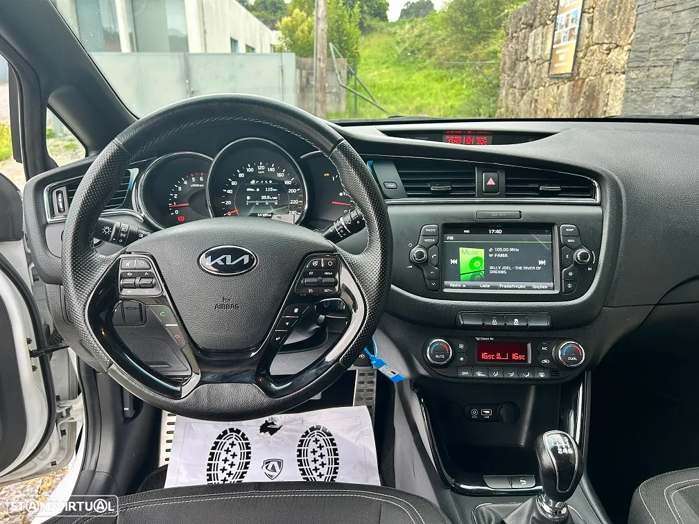 Kia Ceed S Coupé 1.6 CRDi GT Line - 15