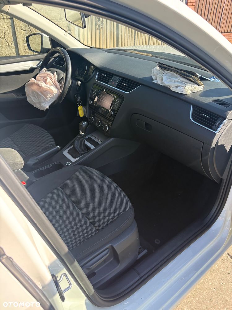 Skoda Octavia 1.6 TDI DPF Active - 16