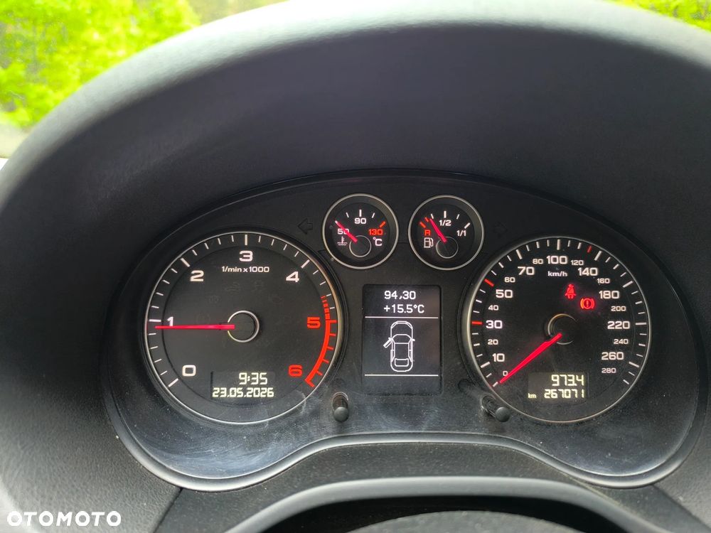 Audi A3 Sportback 1.6 TDI DPF Attraction - 7