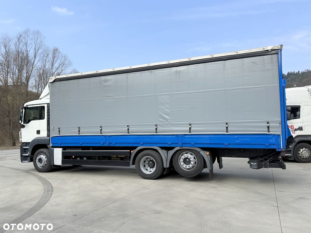 MAN TGS 26.320 6x2 // Oś skrętna i podnoszona // Zabudowa 8.30 // Specjalny //Burty // Winda // - 15