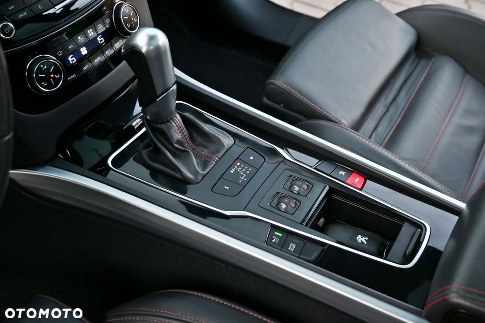 Peugeot 508 BlueHDi 180 EAT6 Stop&Start GT - 33