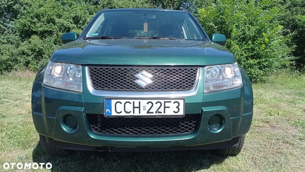 Suzuki Grand Vitara 2.0 Comfort - 33