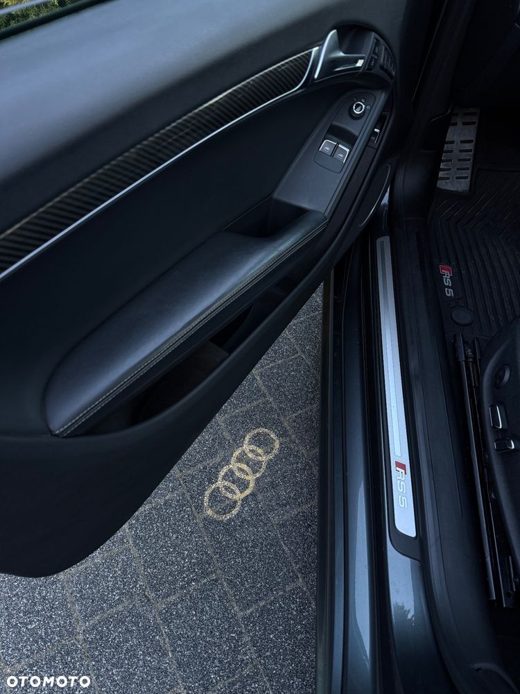 Audi RS5 Coupé - 12