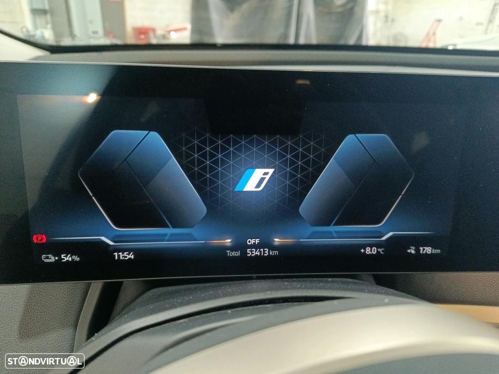 BMW iX xDrive 40 - 7