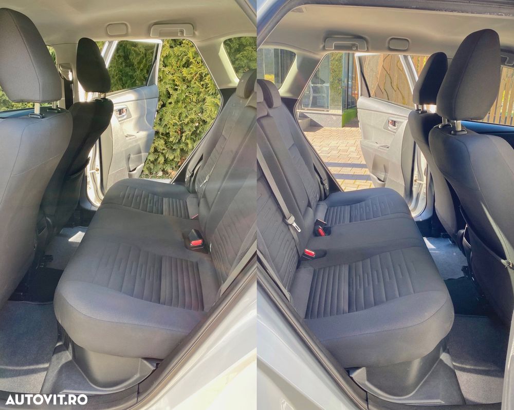 Toyota Auris 1.8 L VVT-i Sol+ - 7