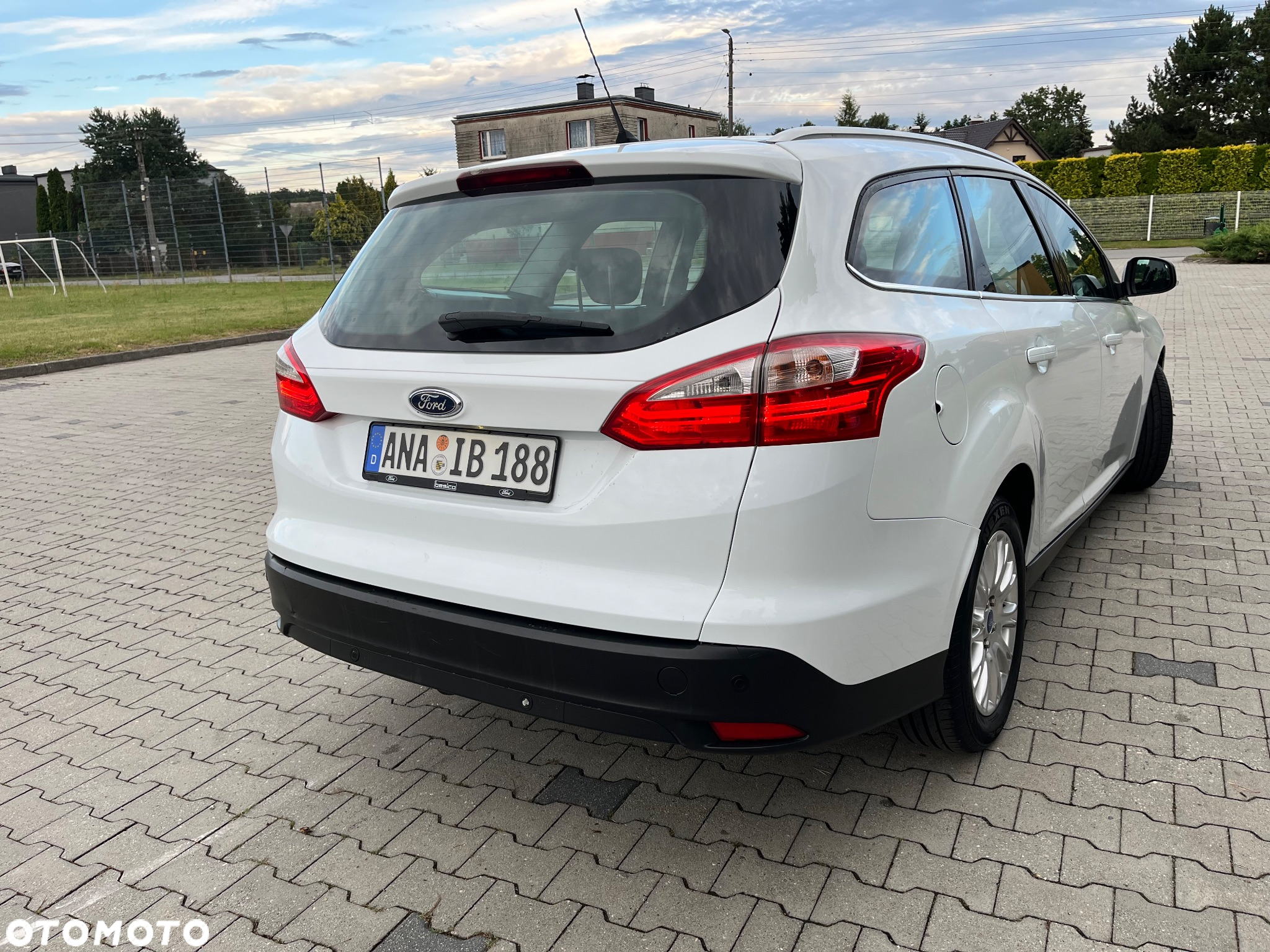 Ford Focus 1.6 TDCi DPF Titanium - 4