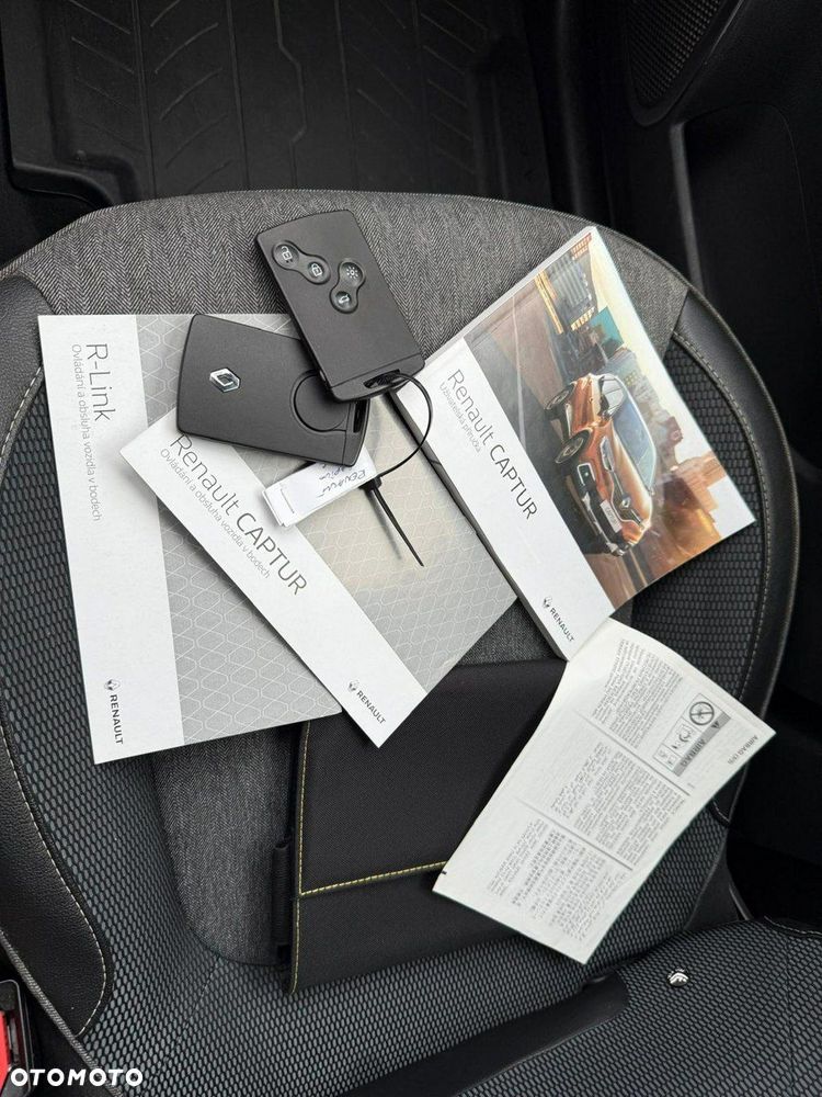 Renault Captur 1.2 Energy TCe XMOD - 32