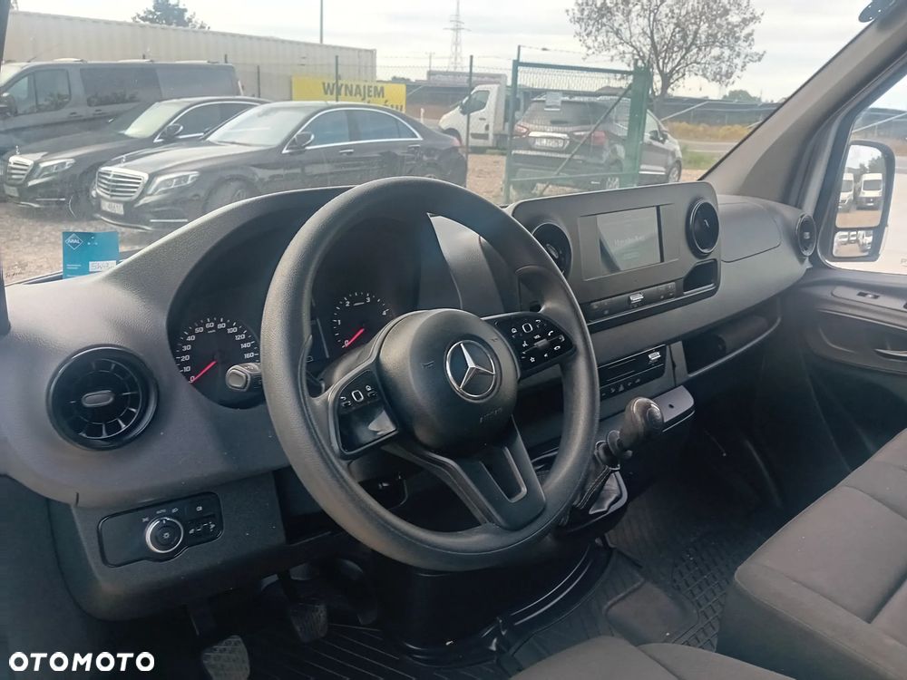 Mercedes-Benz Sprinter Brygadówka - 19