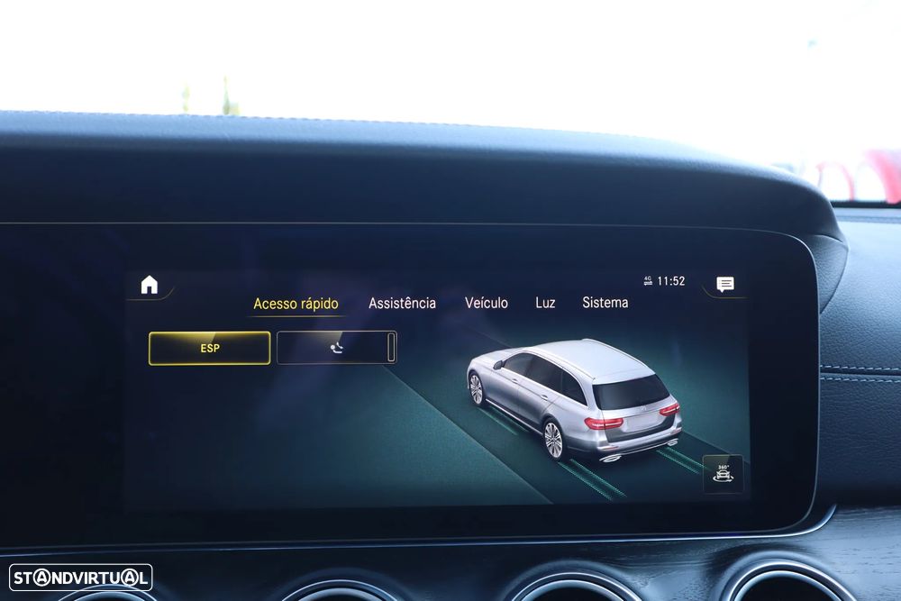 Mercedes-Benz E 300 de AMG Line 4Matic - 27