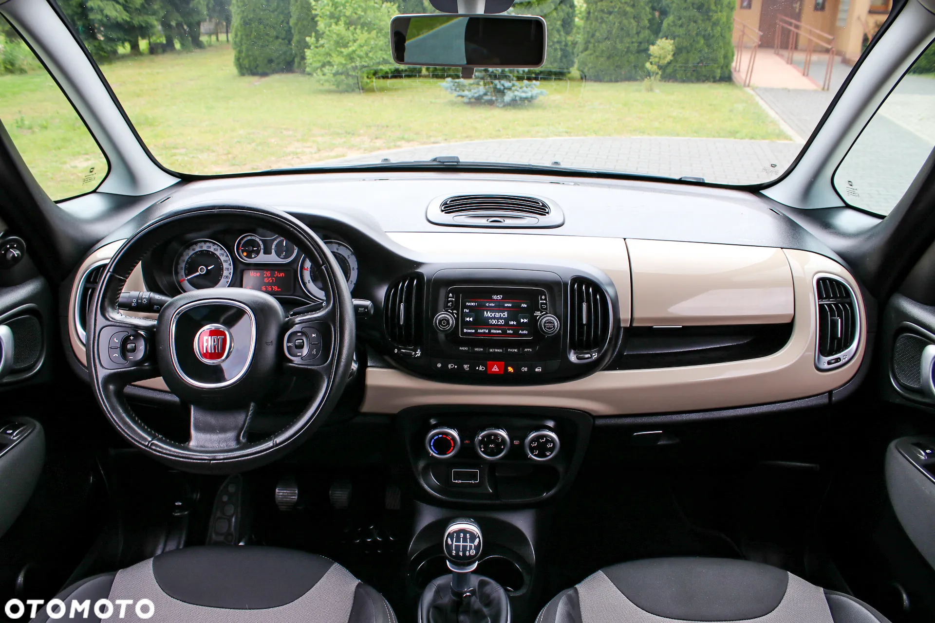 Fiat 500L 1.4 16V Fresh - 18