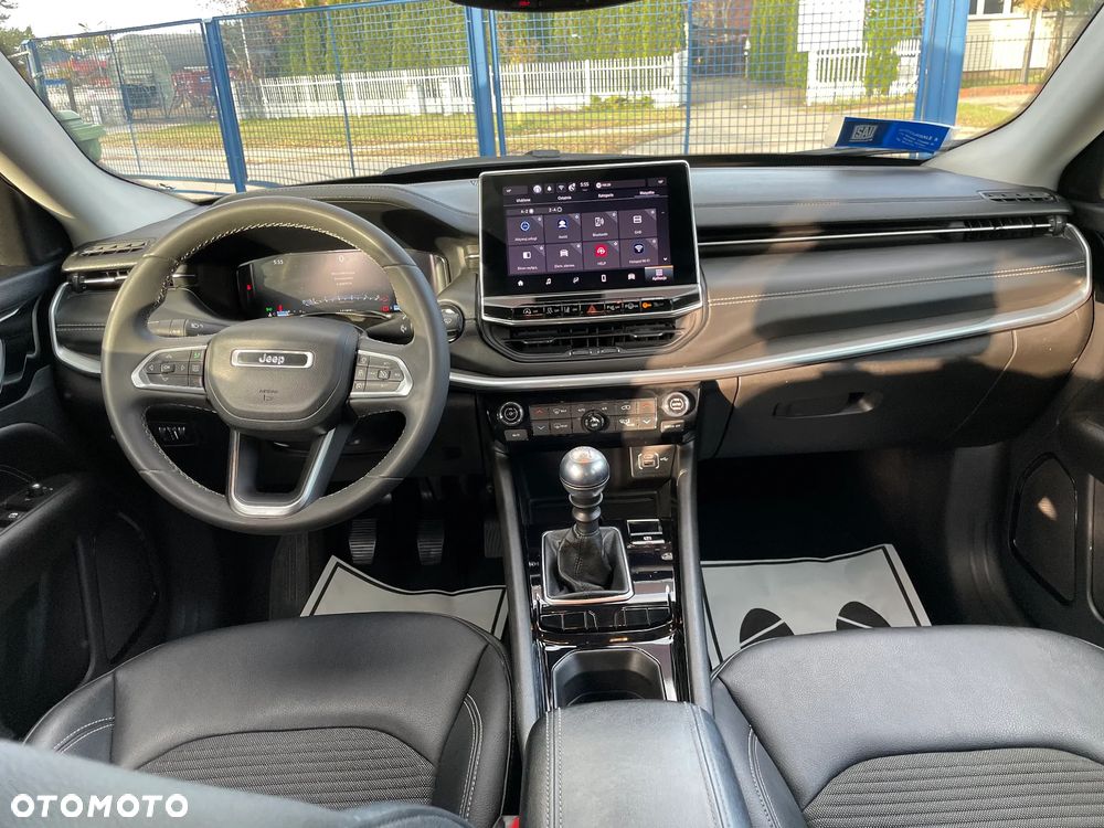 Jeep Compass 1.3 T-GDI I4 Limited - 23