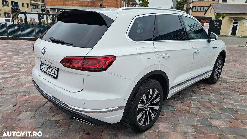 Volkswagen Touareg 3.0 V6 TDI SCR 4Motion Automatik Elegance Edition - 9