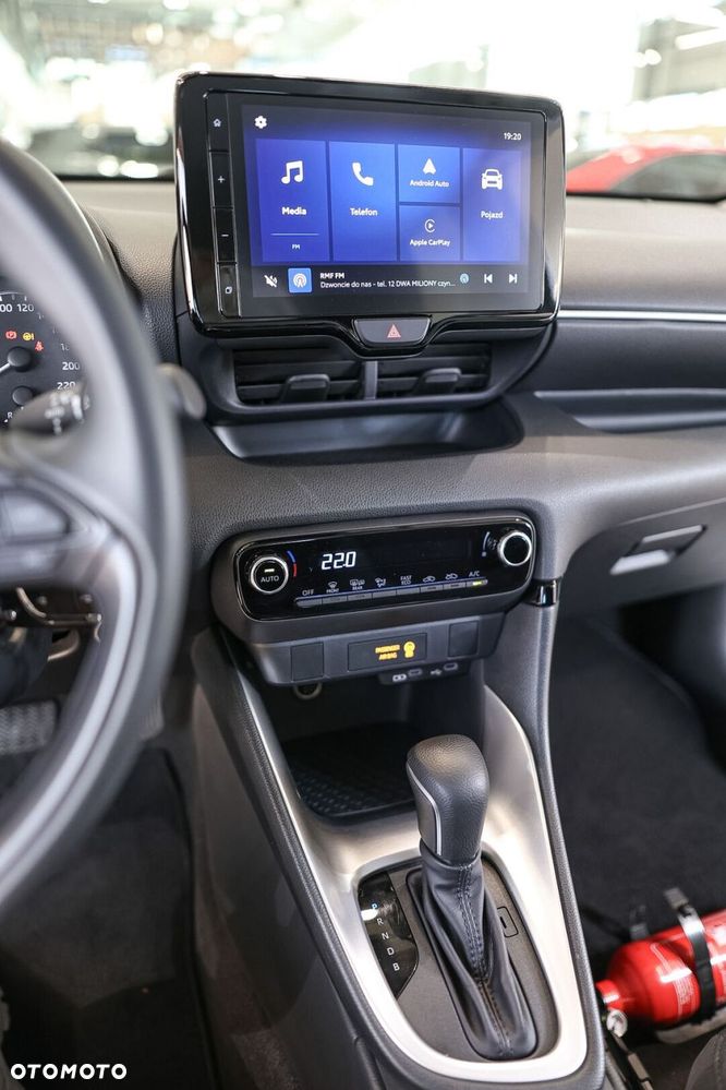 Toyota Yaris - 18