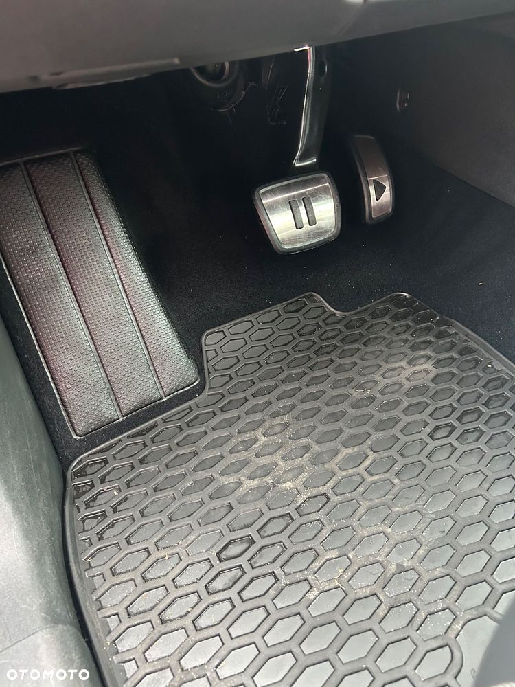 Volkswagen ID.3 - 12
