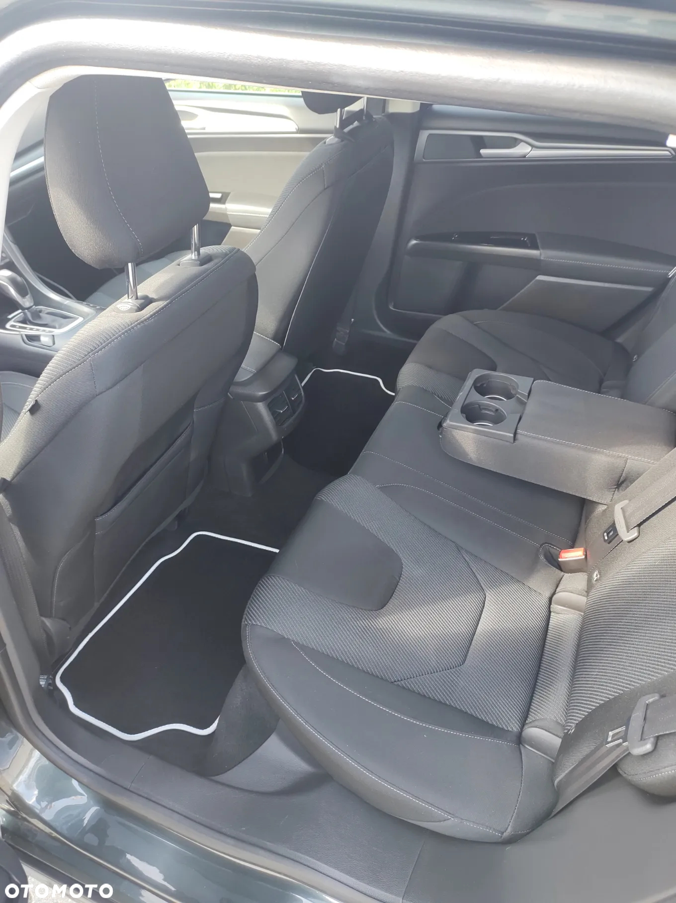 Ford Mondeo 2.0 TDCi Titanium PowerShift - 19