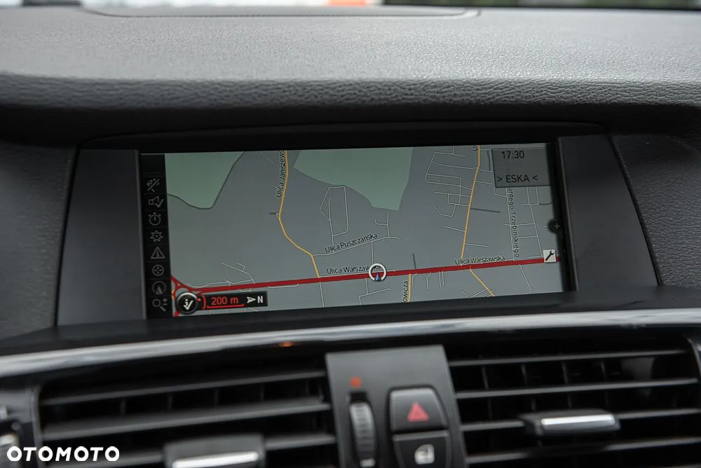 BMW X3 xDrive20d - 23