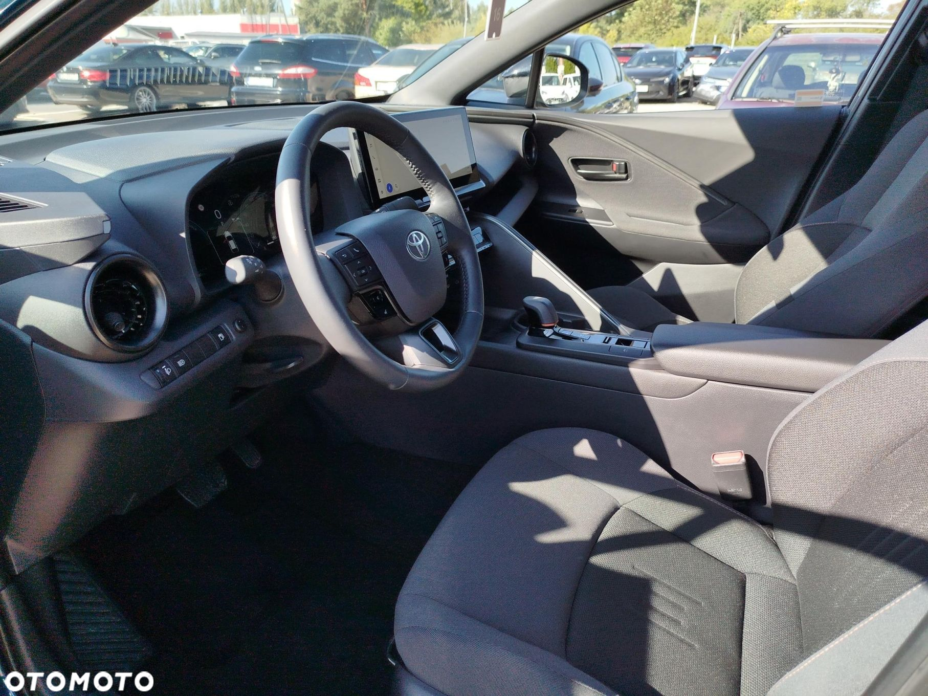 Toyota C-HR - 10
