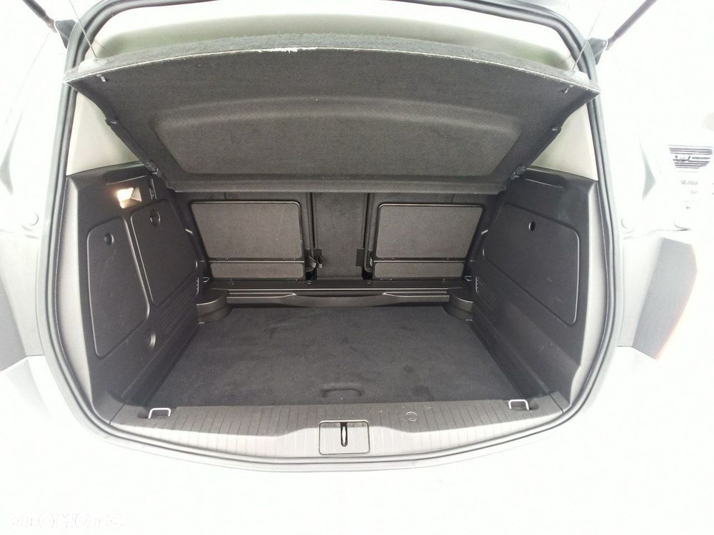 Opel Meriva - 13