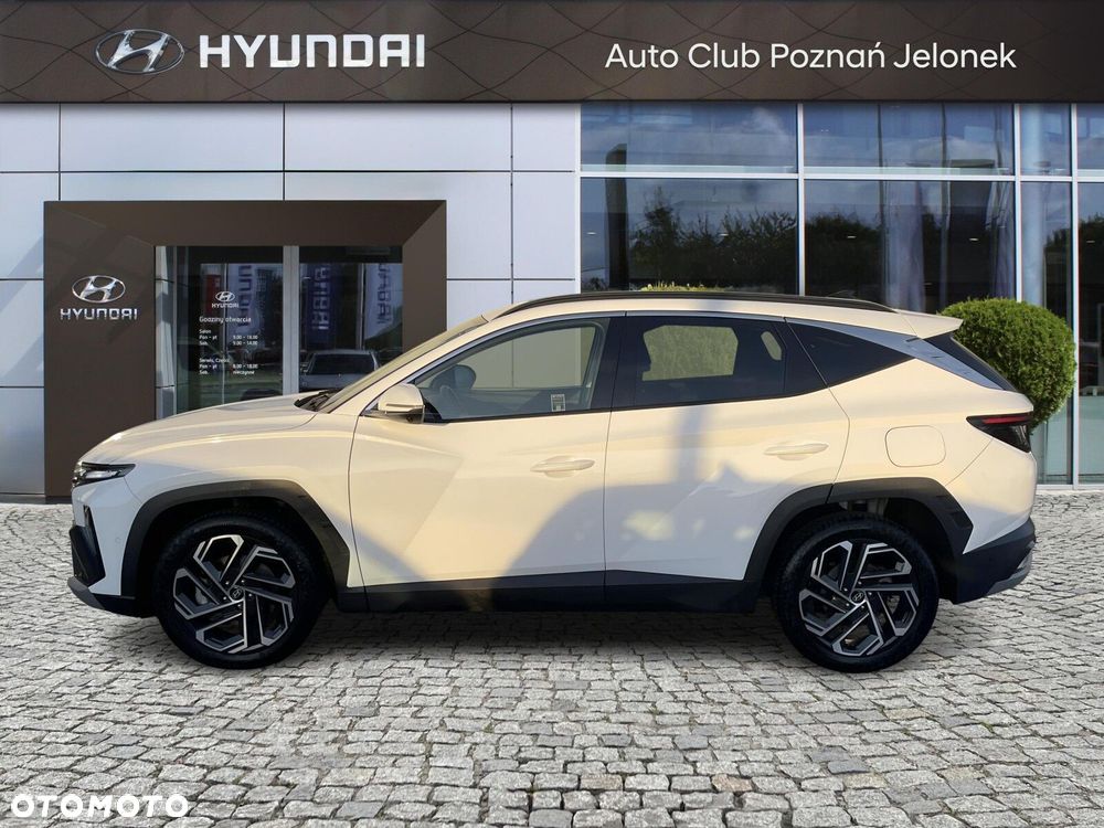 Hyundai Tucson - 2